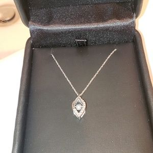 Brand new diamond necklace